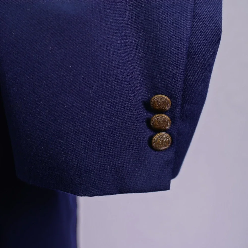 Oscar De La Renta‎ Blue Wool 6 Gold Button Peak Lapel Blazer 44L / Slim Fit 46L